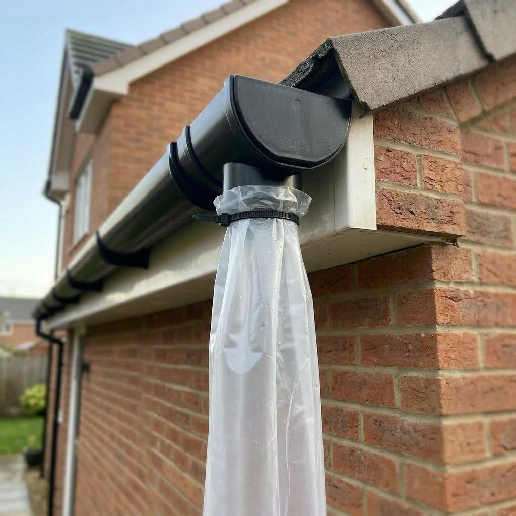 Black 5m Round Gutter Stop End Outlet Kit 112mm